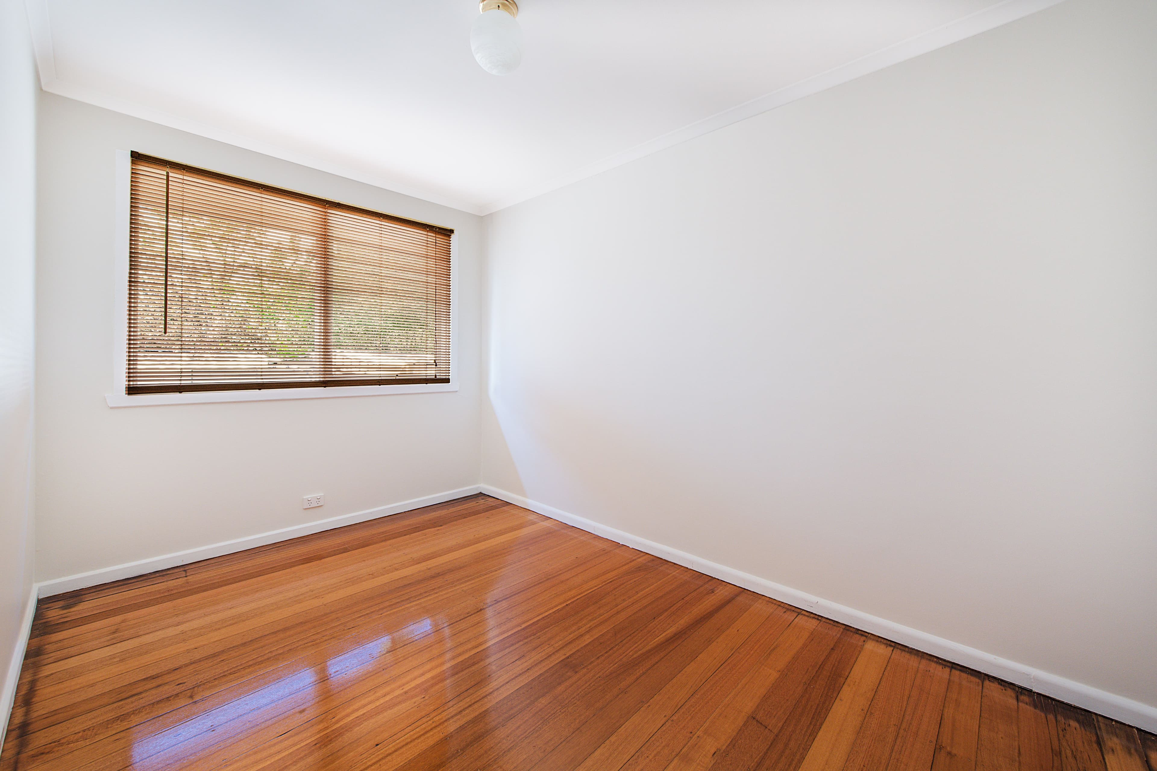 8 Simpson Road, Ferntree Gully VIC 3156, Ferntree Gully - Thumbnail 6