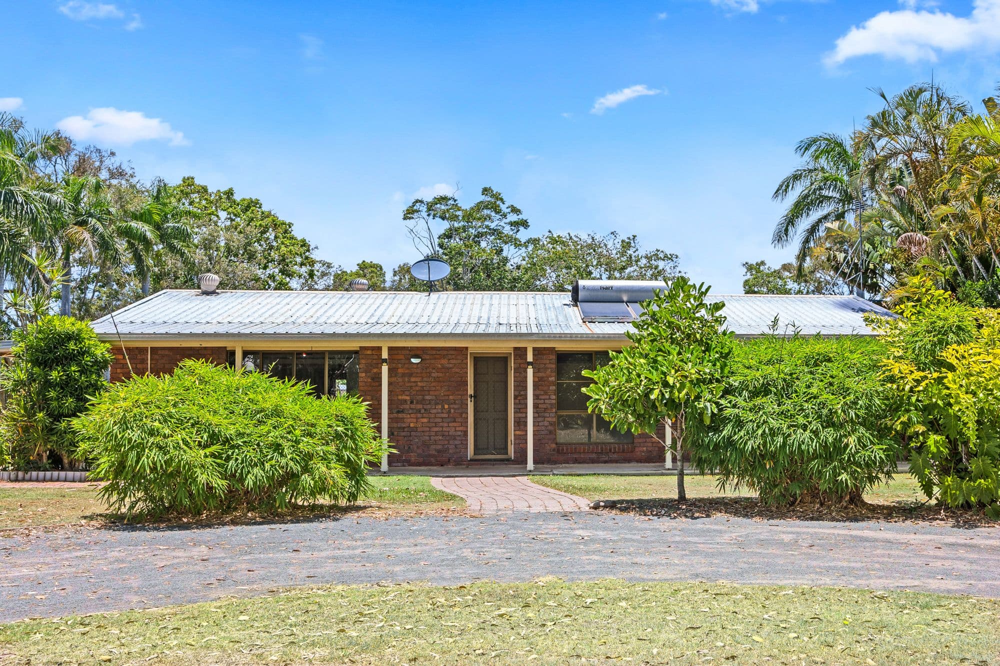 23-25 Verden Drive, Urangan QLD 4655, Urangan - Thumbnail 4