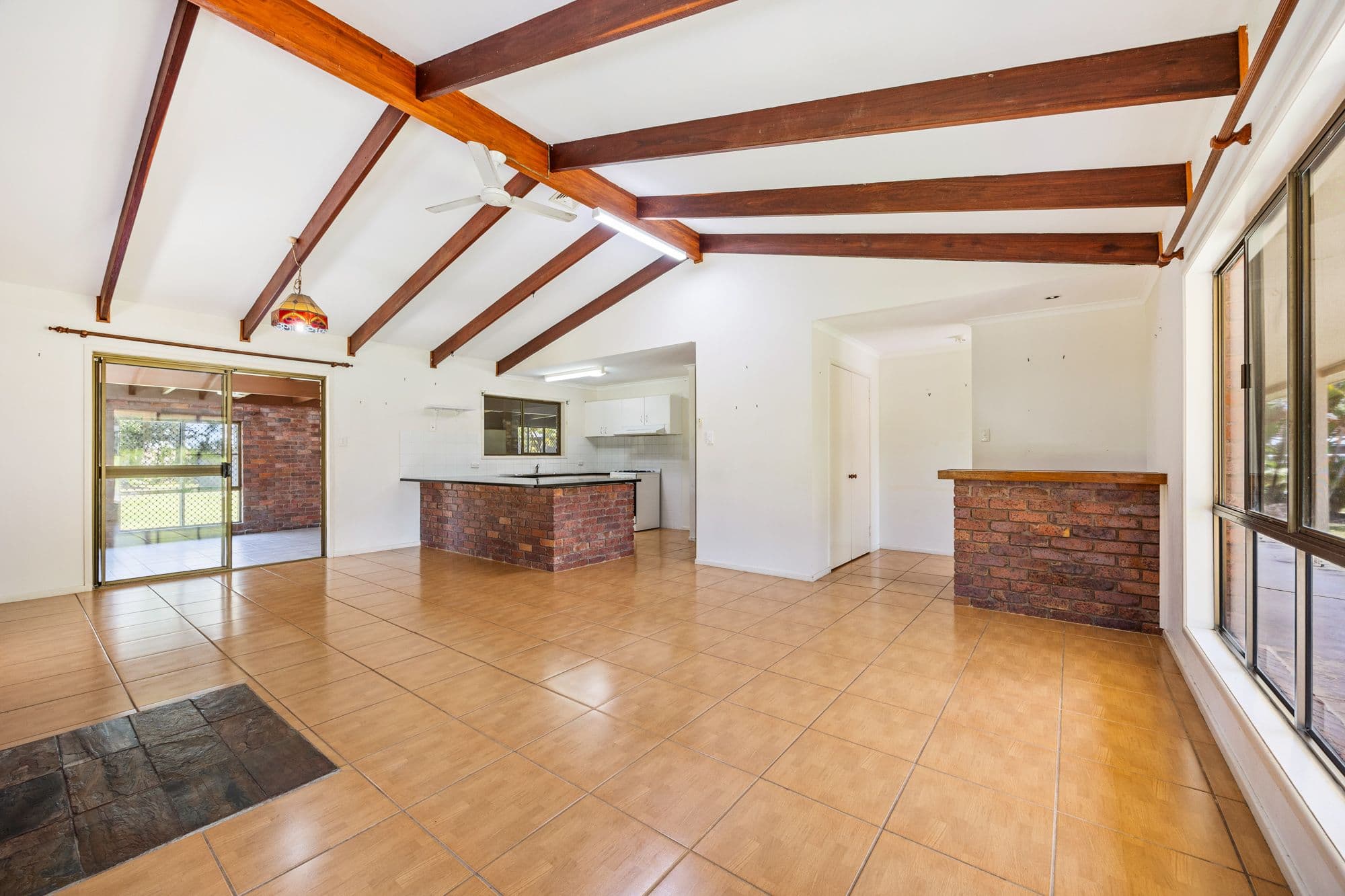23-25 Verden Drive, Urangan QLD 4655, Urangan - Thumbnail 7