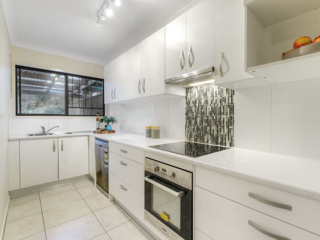 24a Crescent Road, Hamilton QLD 4007, Hamilton - Thumbnail 4