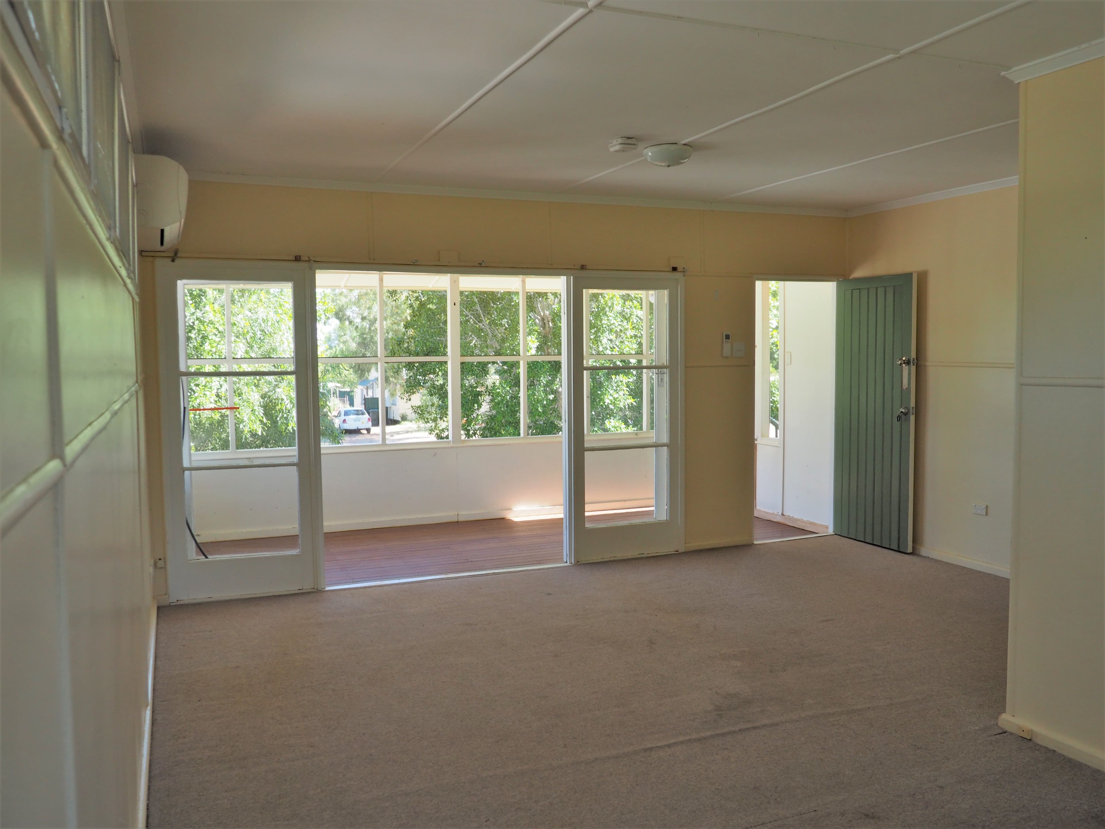 34 Brolga Street, Longreach QLD 4730, Longreach - Thumbnail 2