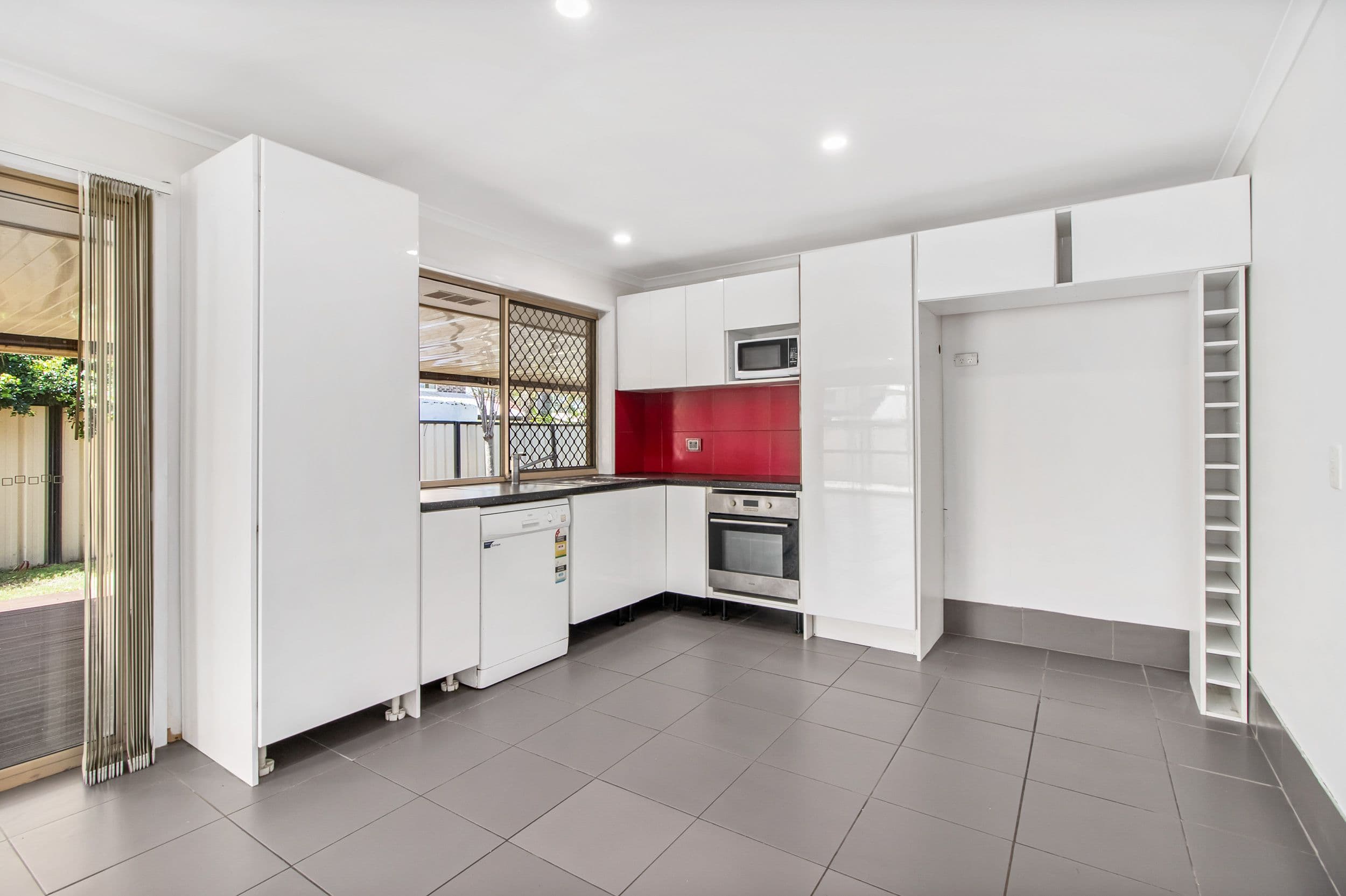 4 Hibiscus Street, Steiglitz QLD 4207, Steiglitz - Thumbnail 5
