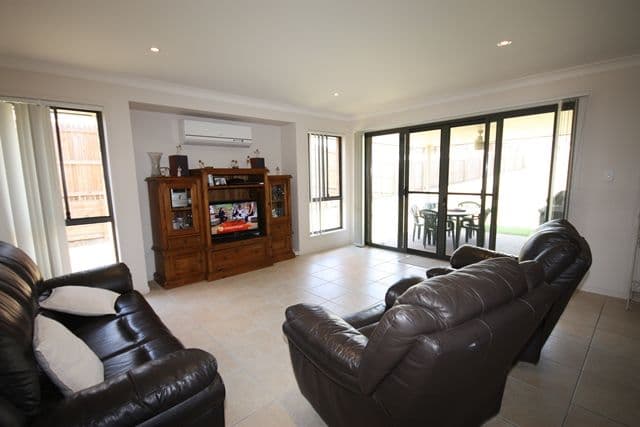 6 Panorama Drive, BILOELA QLD 4715, Biloela - Thumbnail 2