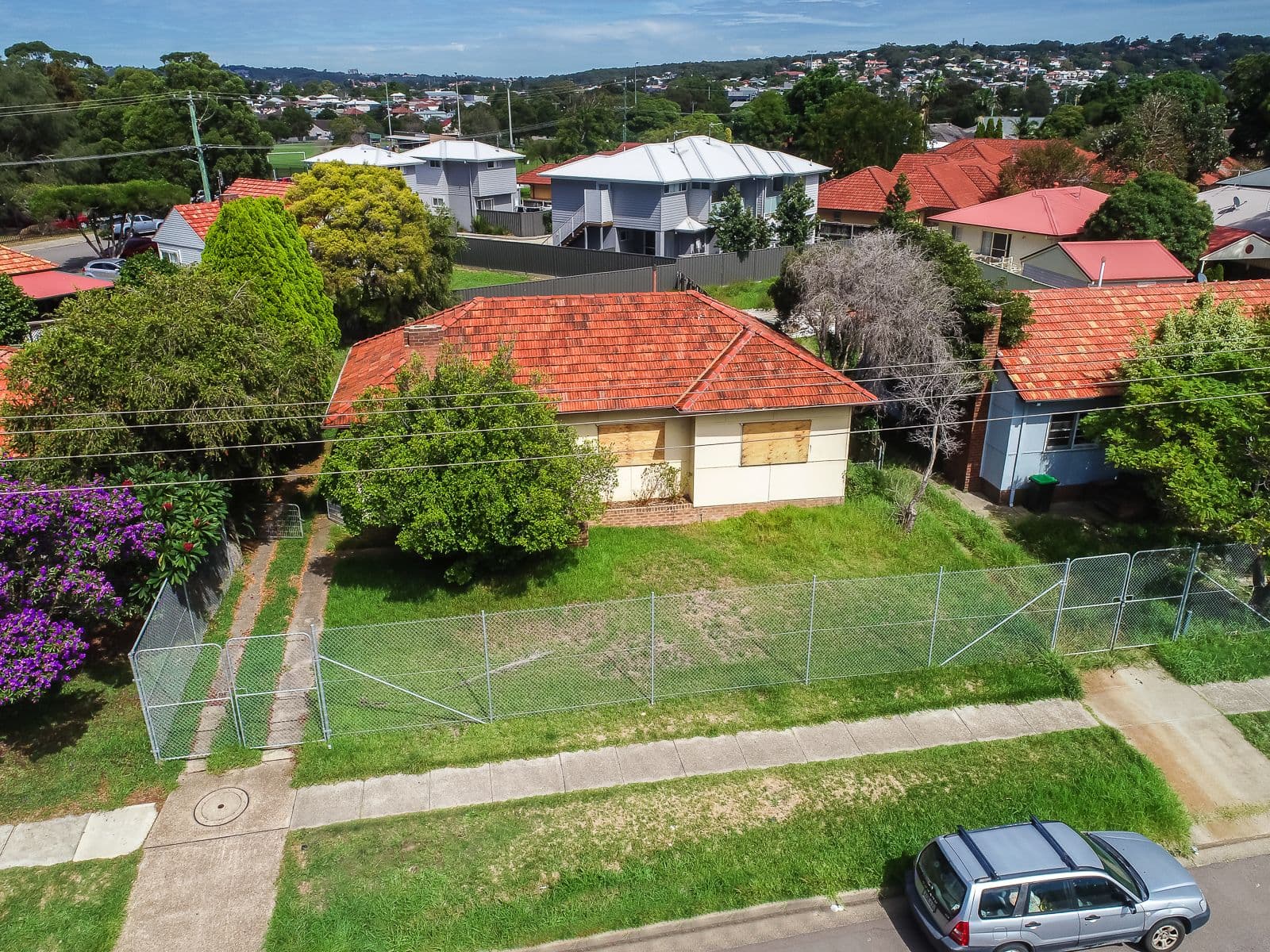 33 Young Road, Lambton - Thumbnail 2