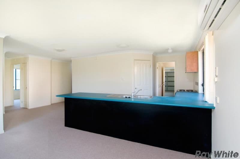 21 Bensley Place, RIVERHILLS QLD 4074, Riverhills - Thumbnail 4