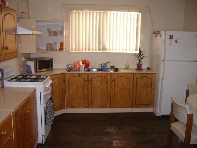 187 Cornish Street, BROKEN HILL NSW 2880, Broken Hill - Thumbnail 2