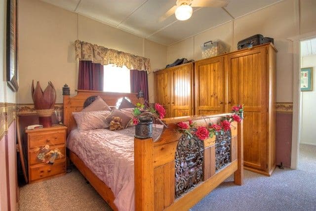 33 Blackstone Road, EASTERN HEIGHTS QLD 4305, Eastern Heights - Thumbnail 7