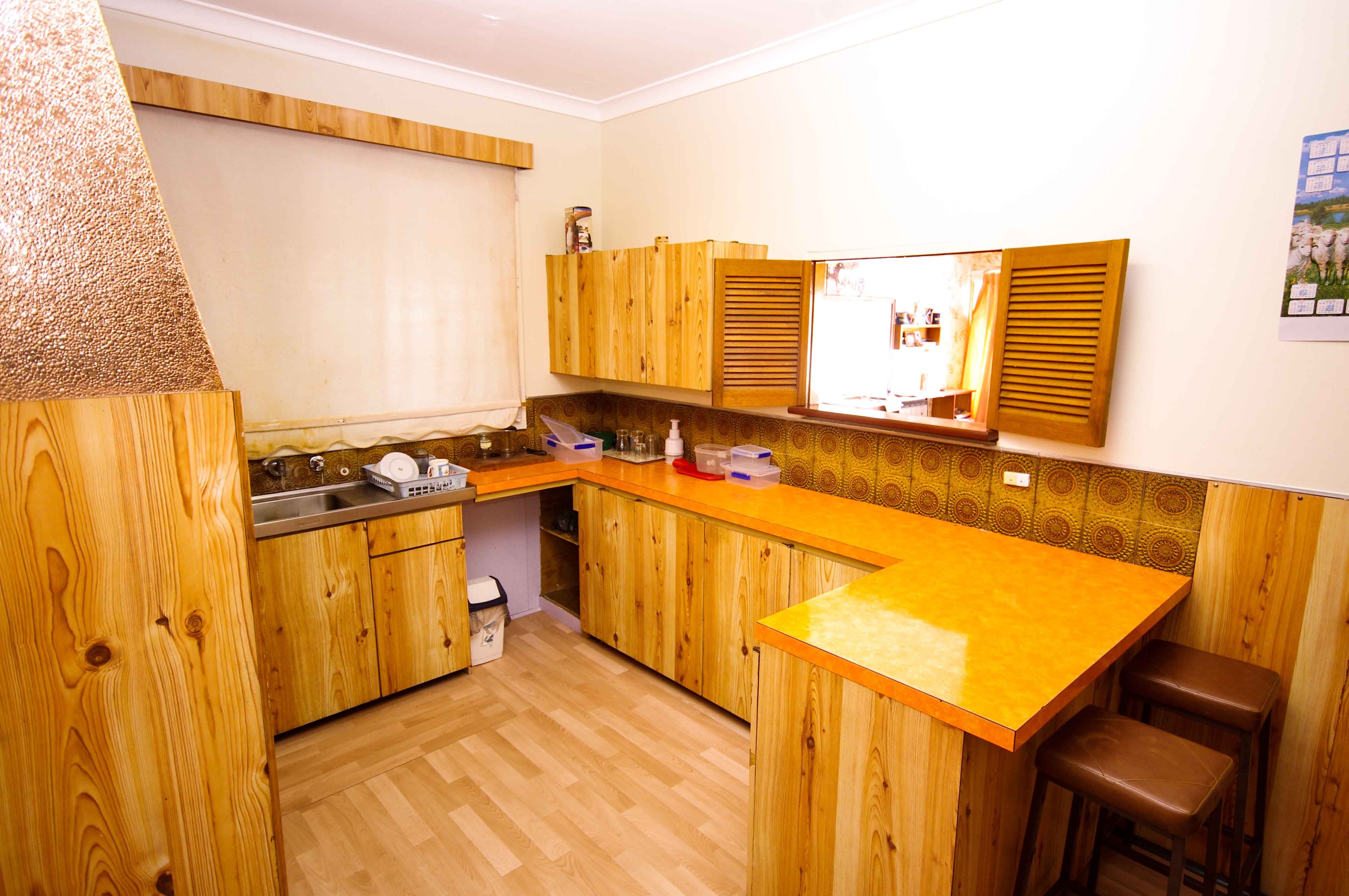 17 Lodesworth Road, WESTMINSTER WA 6061, Westminster - Thumbnail 4
