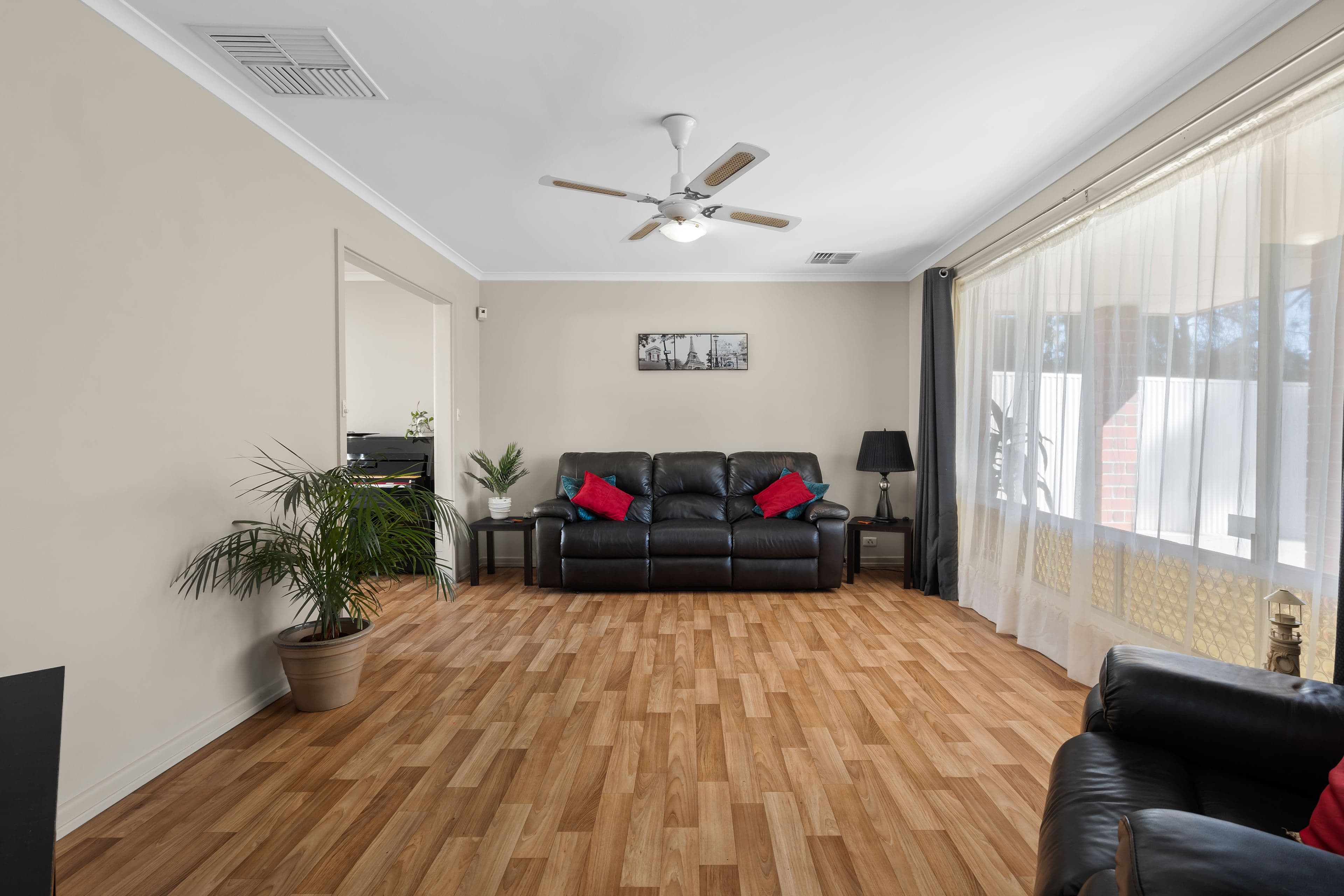 39 Regency Road, Happy Valley SA 5159, Happy Valley - Thumbnail 2