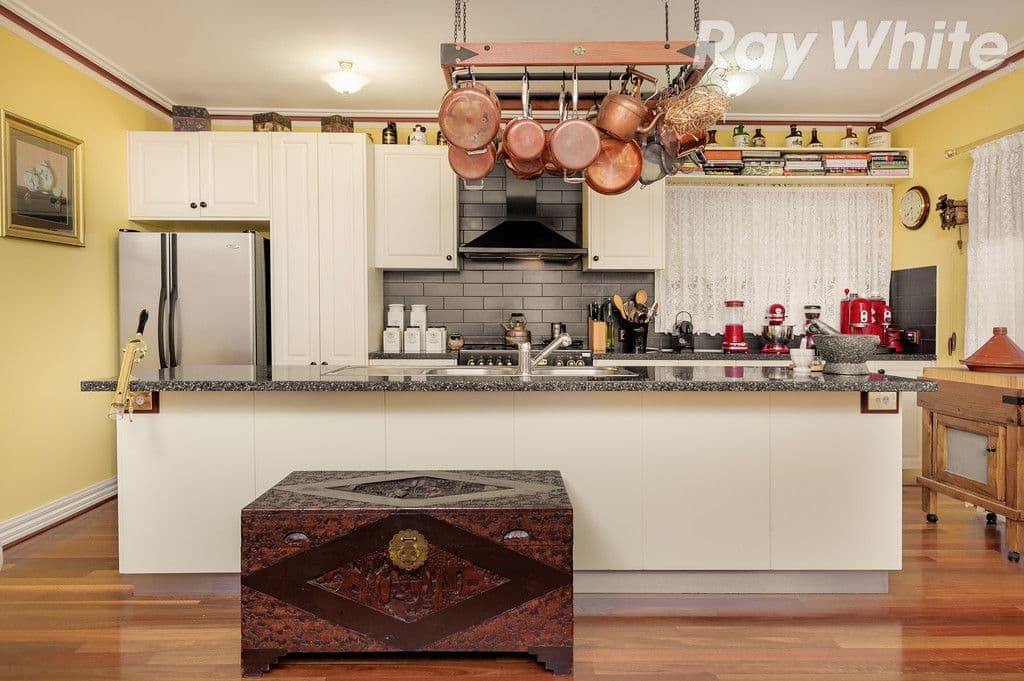10 Forest View, Bundoora VIC 3083, Bundoora - Thumbnail 5