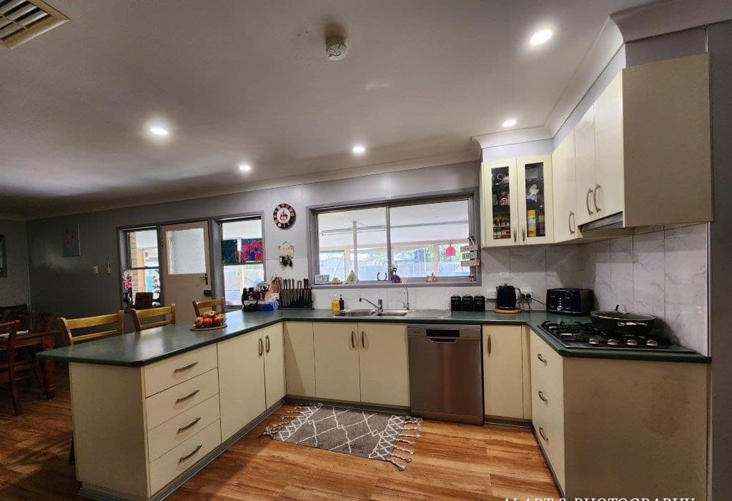 42 Northern Road, Roma QLD 4455, Roma - Thumbnail 5