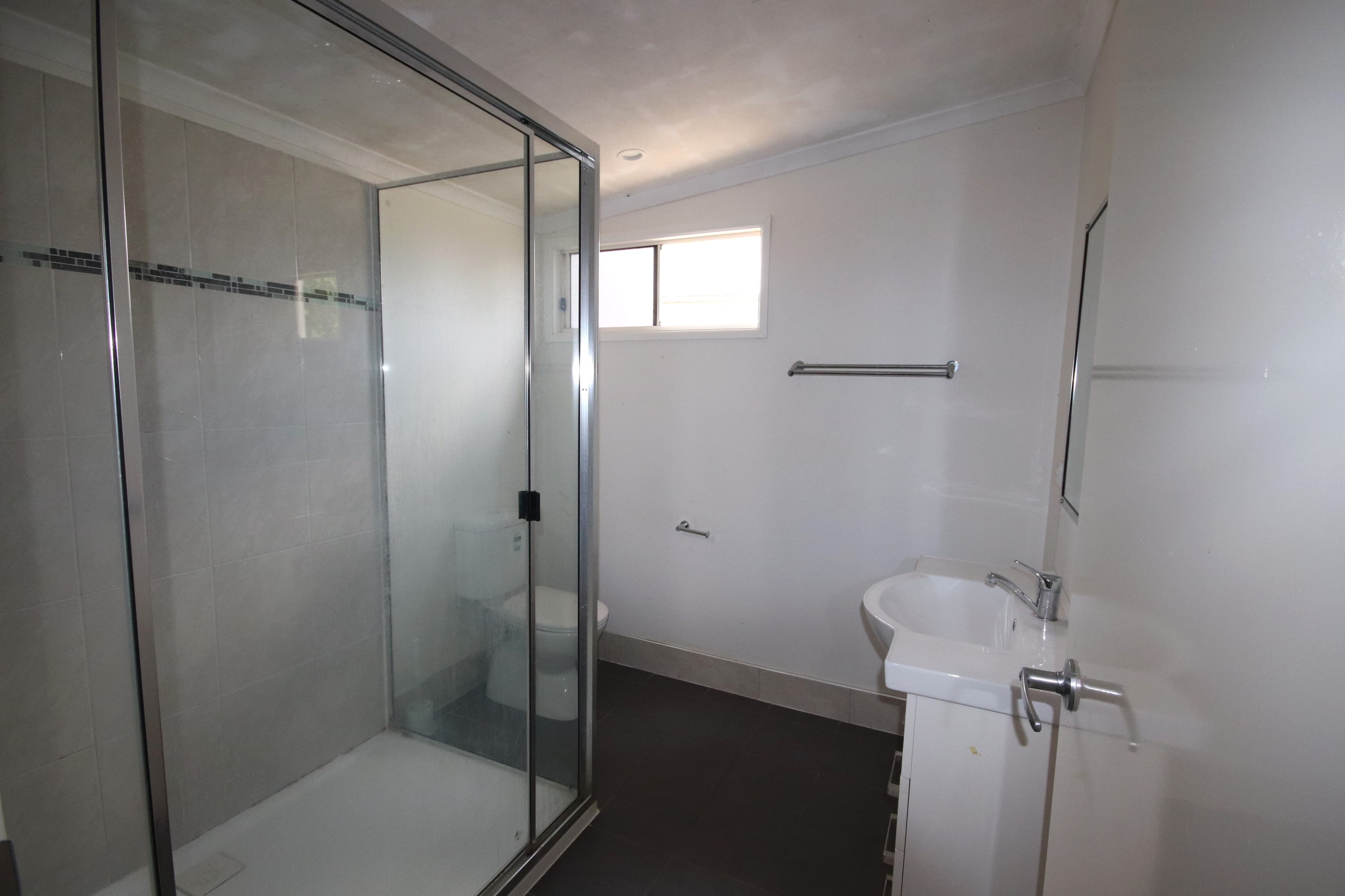 70 Stuart Russell Street, Mundubbera QLD 4626, Mundubbera - Thumbnail 4