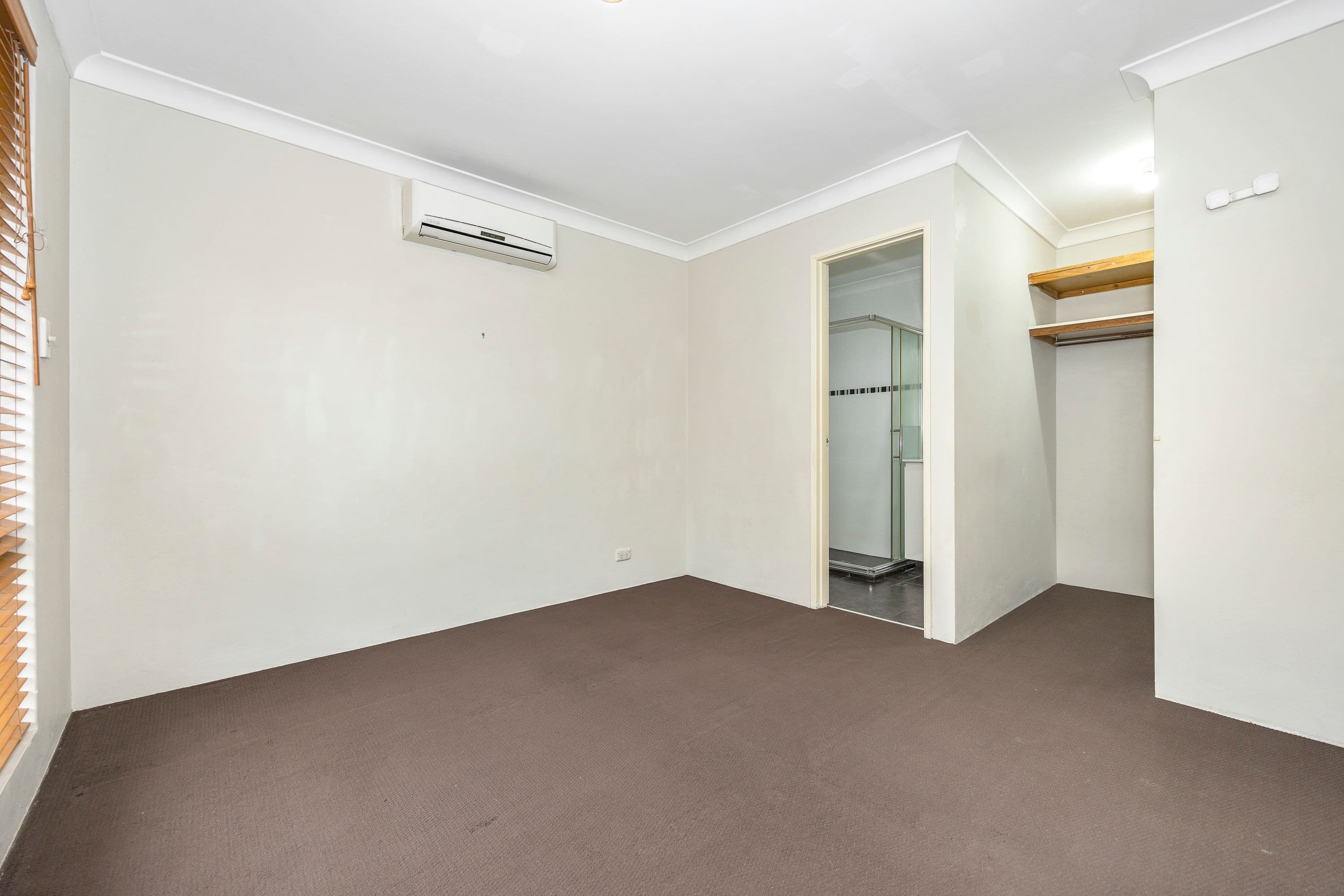 1 Peacock Green, Ballajura WA 6066, Ballajura - Thumbnail 5