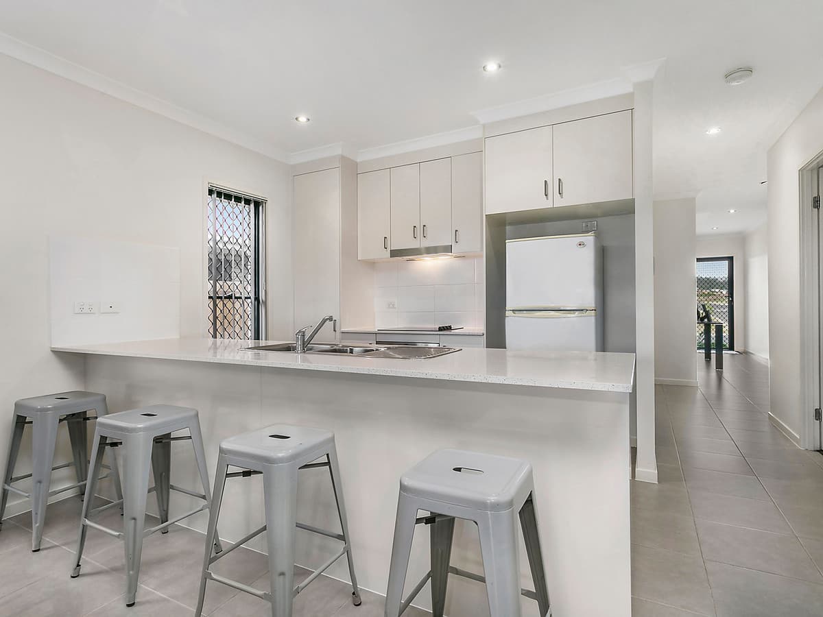 8 Varsity Crescent, Norman Gardens QLD, Norman Gardens - Thumbnail 2
