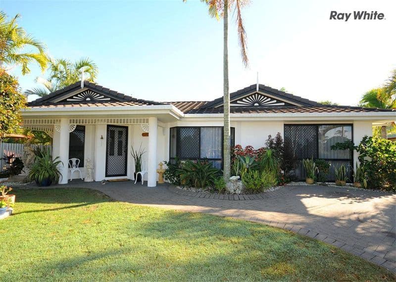 11 Thornbill Drive, ELI WATERS QLD 4655, Eli Waters - Thumbnail 2