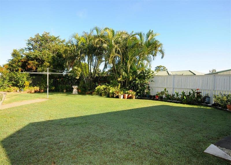 11 Thornbill Drive, ELI WATERS QLD 4655, Eli Waters - Thumbnail 4