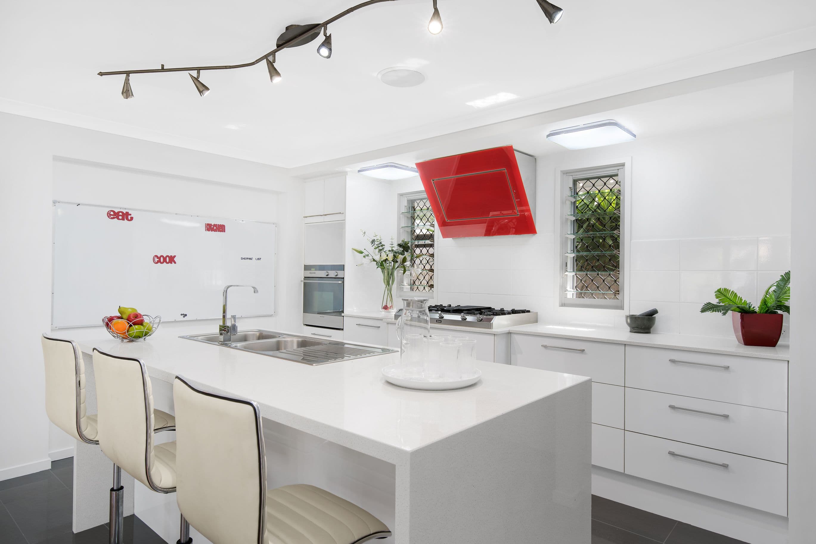 3 Landsboro Avenue, Boondall QLD 4034, Boondall - Thumbnail 2
