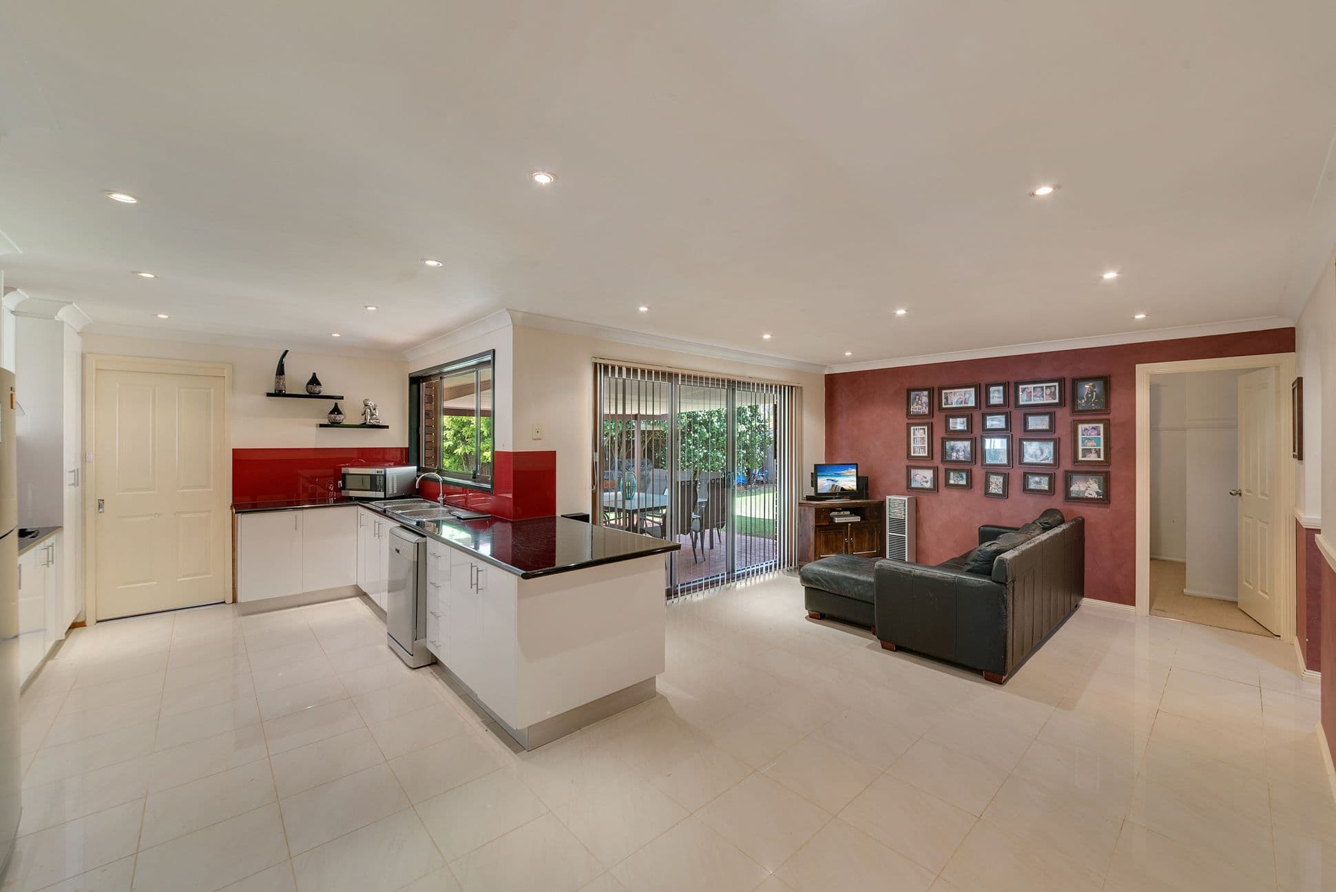 Rosemeadow NSW 2560, Rosemeadow - Thumbnail 5