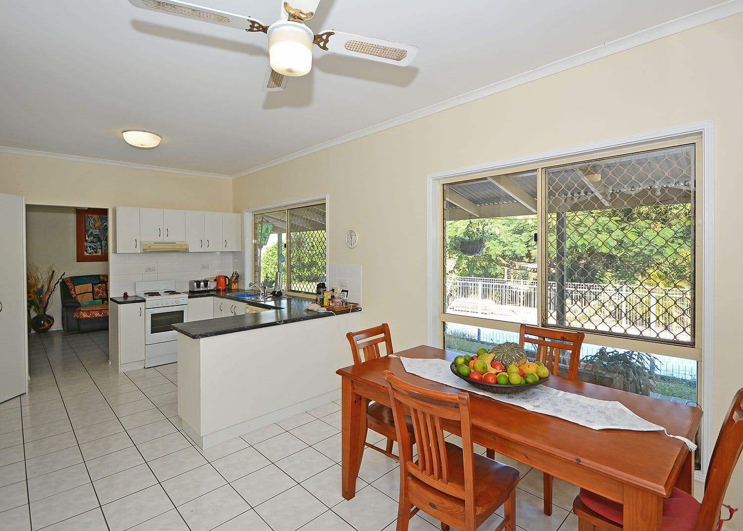 87 Sanctuary Hills Road, Takura QLD 4655, Takura - Thumbnail 2