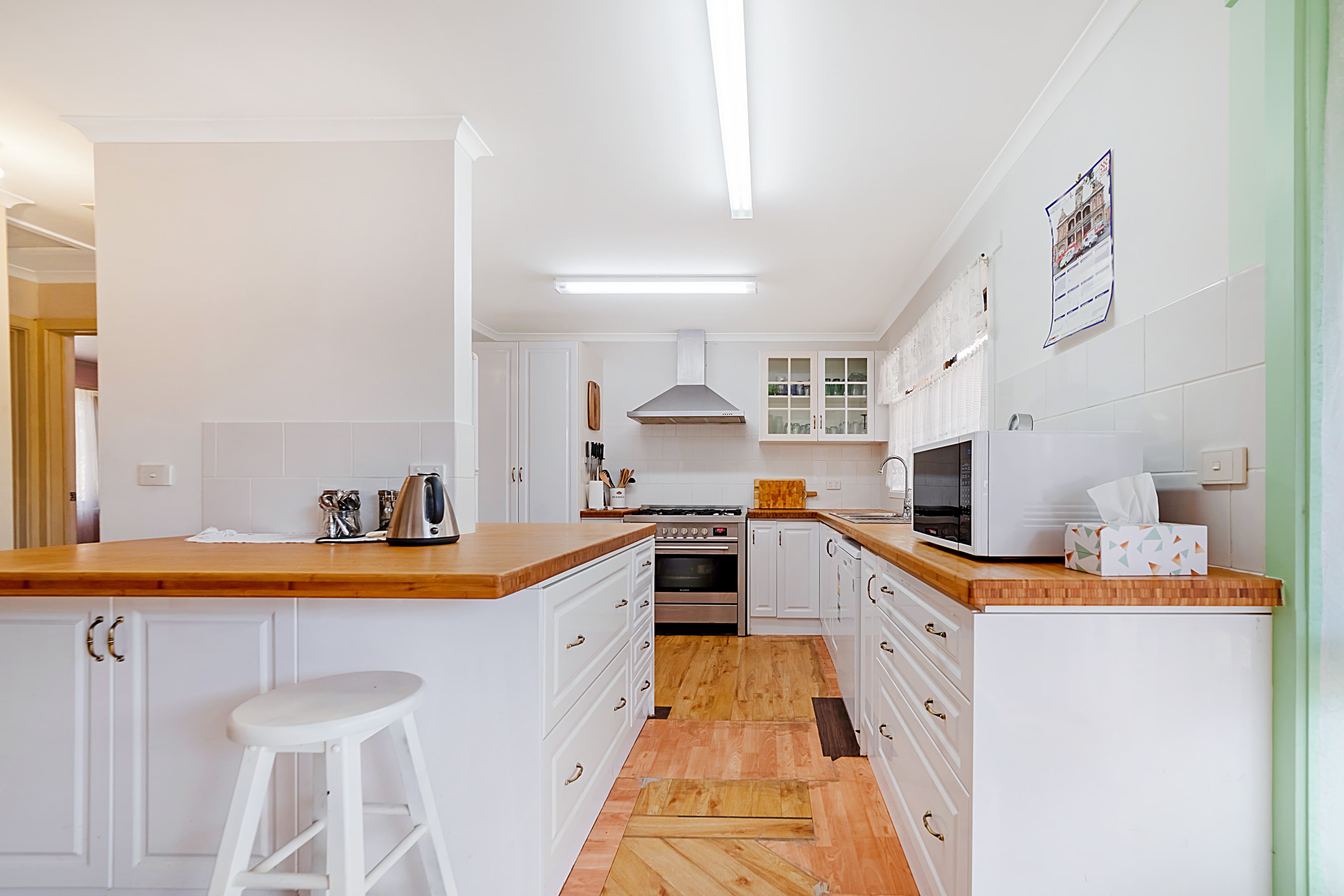 17 Billola Court, Eaglehawk VIC 3556, Eaglehawk - Thumbnail 2