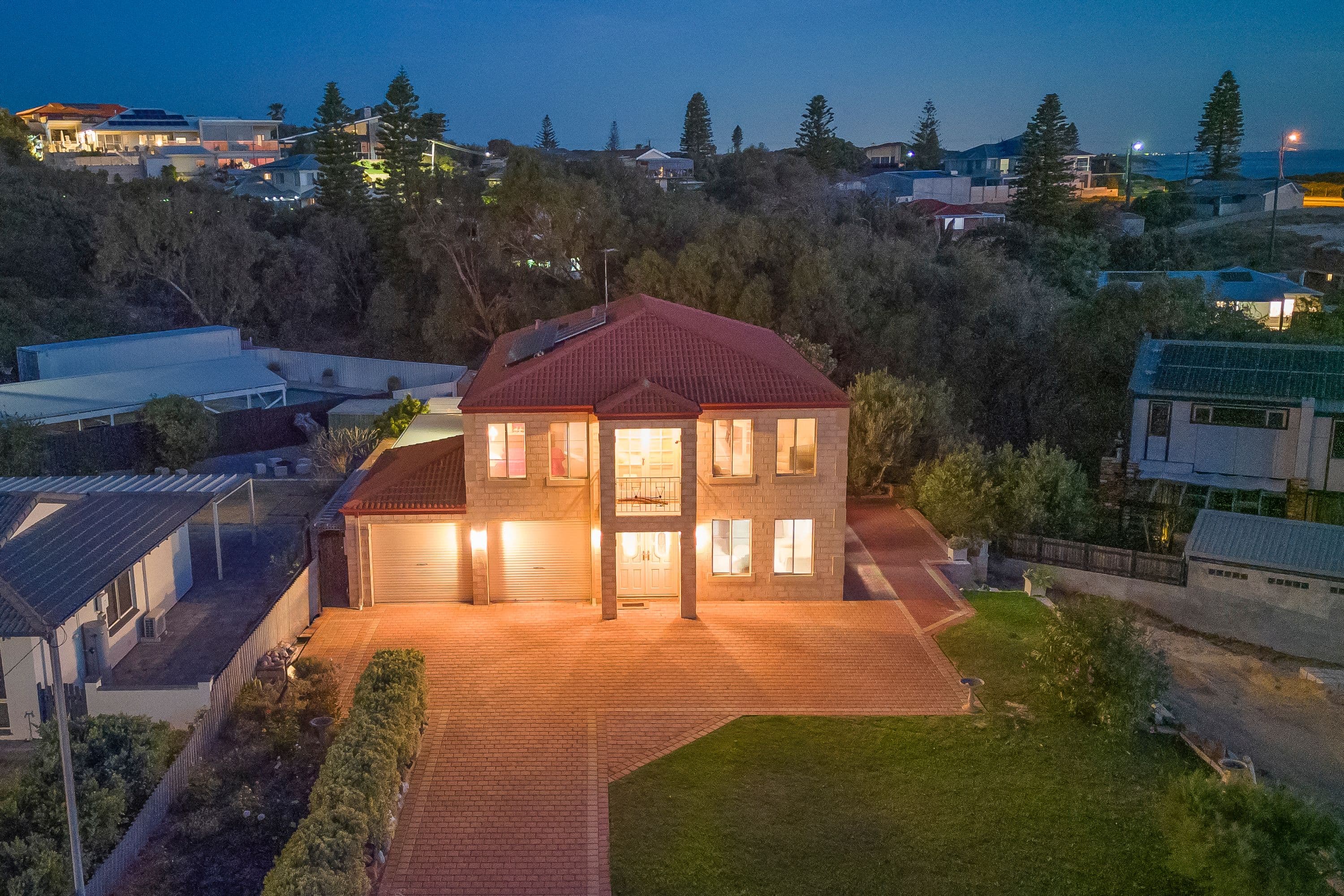 3 Leonard Way, Yanchep WA 6035, Yanchep - Thumbnail 2
