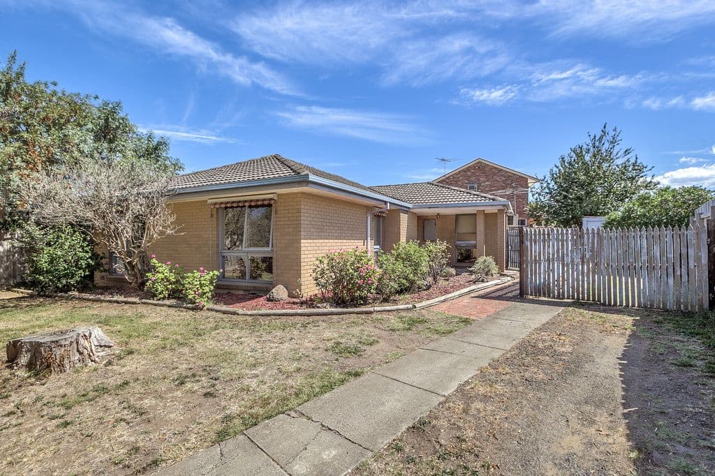 2 Combe Court, Epping VIC 3076, Epping - Image 1
