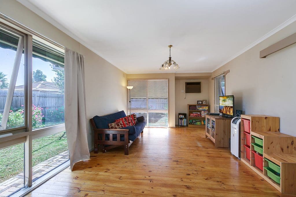 2 Combe Court, Epping VIC 3076, Epping - Thumbnail 3