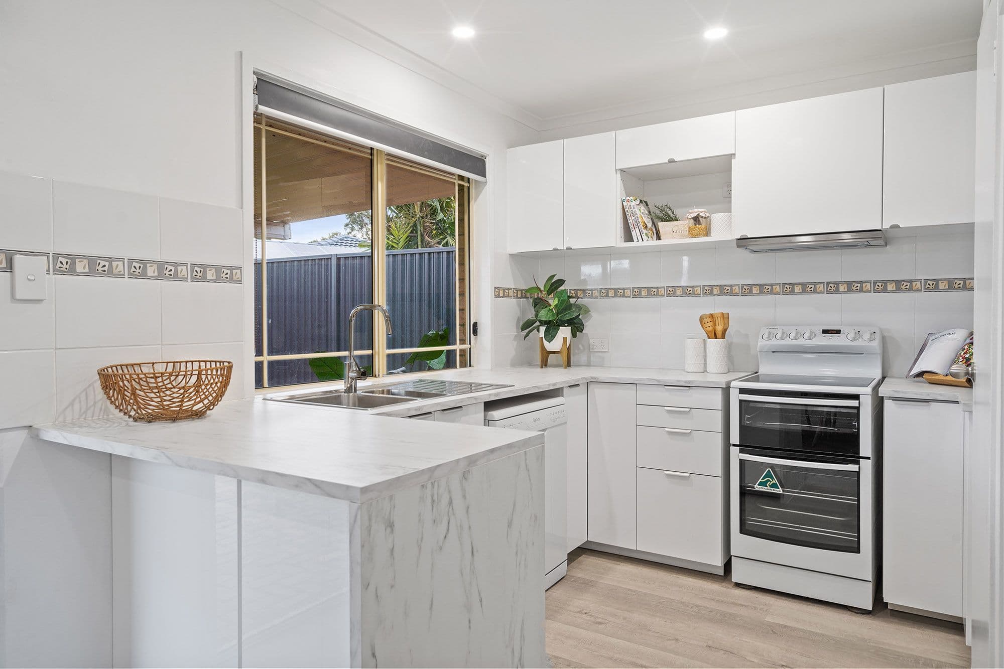 13 Hadlow Street, Waterford West QLD 4133, Waterford West - Thumbnail 3