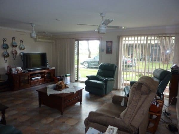 195 Warrandyte Road, LANGWARRIN VIC 3910, Langwarrin - Thumbnail 2