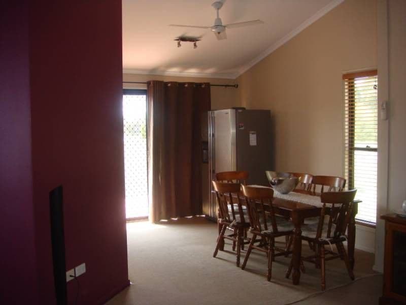 48 Windmill Road, CHINCHILLA QLD 4413, Chinchilla - Thumbnail 5