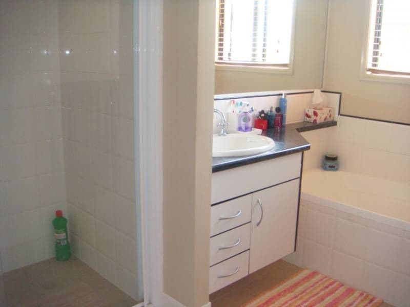 48 Windmill Road, CHINCHILLA QLD 4413, Chinchilla - Thumbnail 6