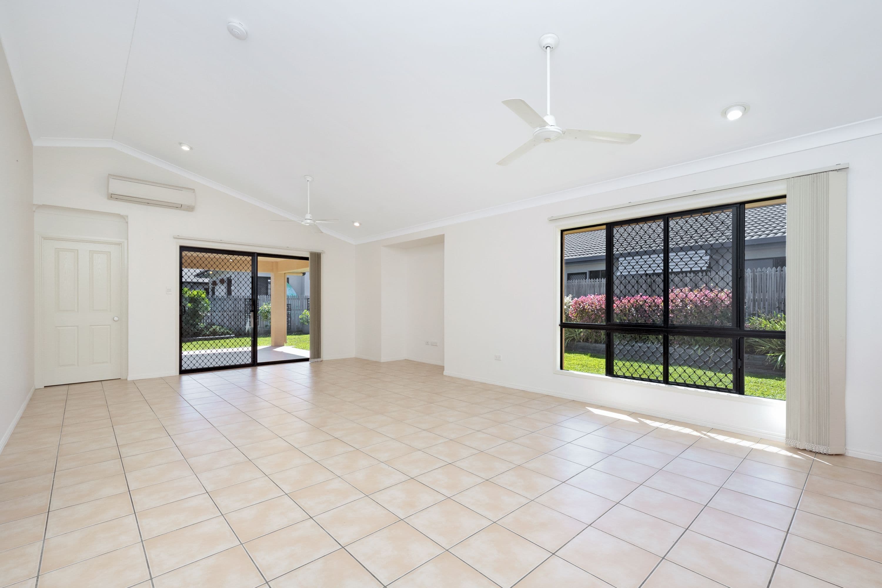 18 Cockatoo Circuit, Douglas QLD 4814, Douglas - Thumbnail 3