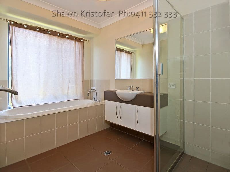 62 Wirra Circuit, WYNNUM WEST QLD 4178, Wynnum West - Thumbnail 5