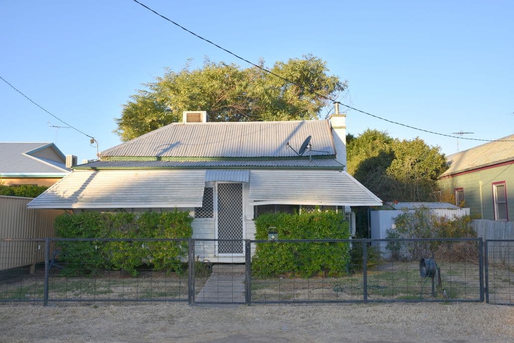6 Chester Street, Moree - Image 1