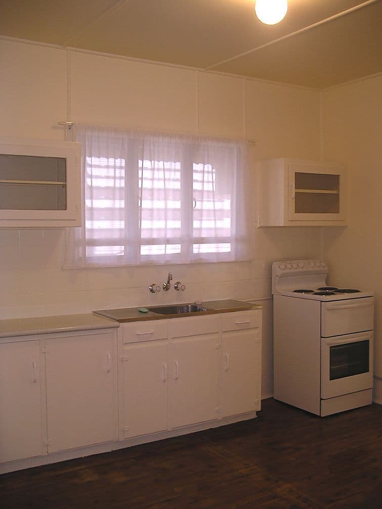 103a Dover Road, REDCLIFFE QLD 4020, Redcliffe - Thumbnail 4