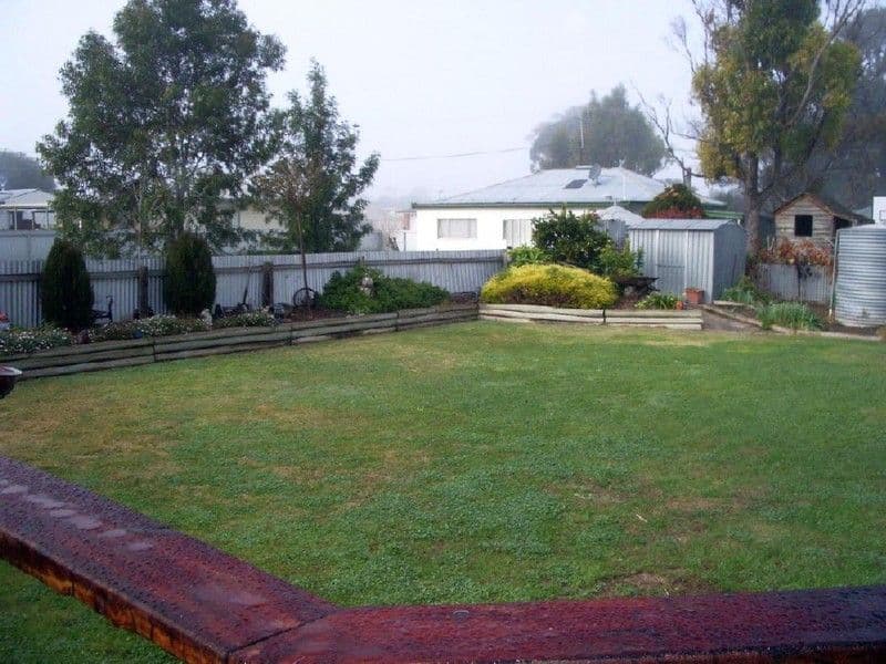 38 Naracoorte Road, BORDERTOWN SA 5268, Bordertown - Thumbnail 3