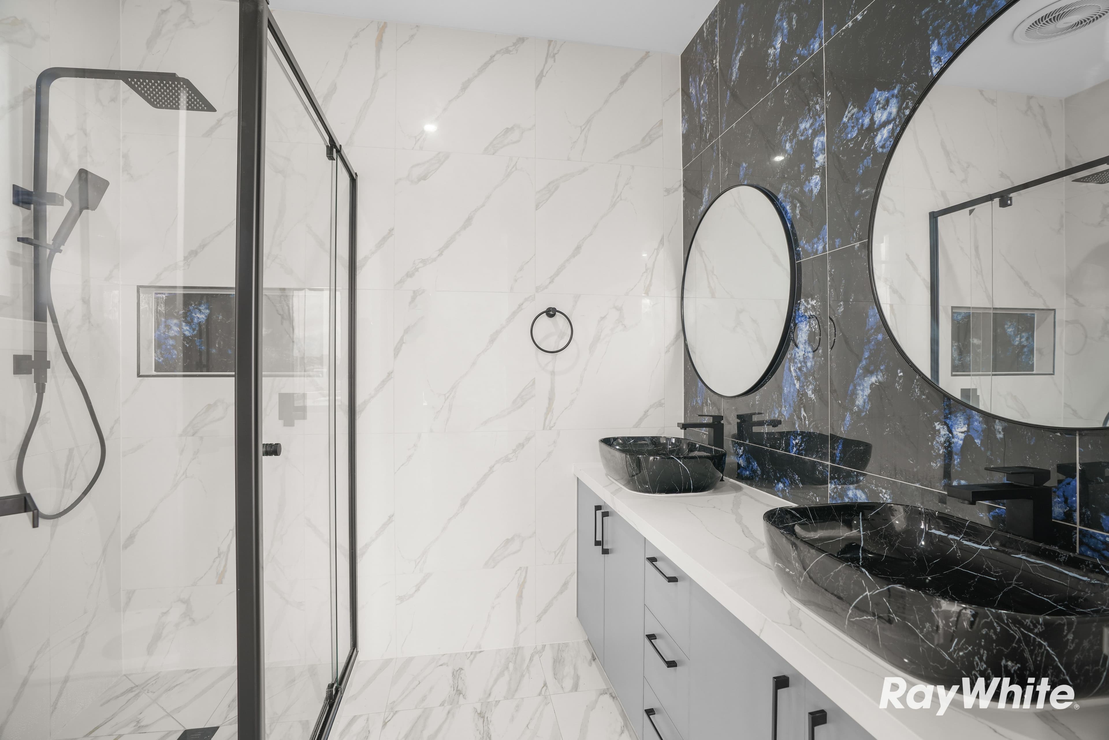 10 Cedar Street, Donnybrook VIC 3064, Donnybrook - Thumbnail 4