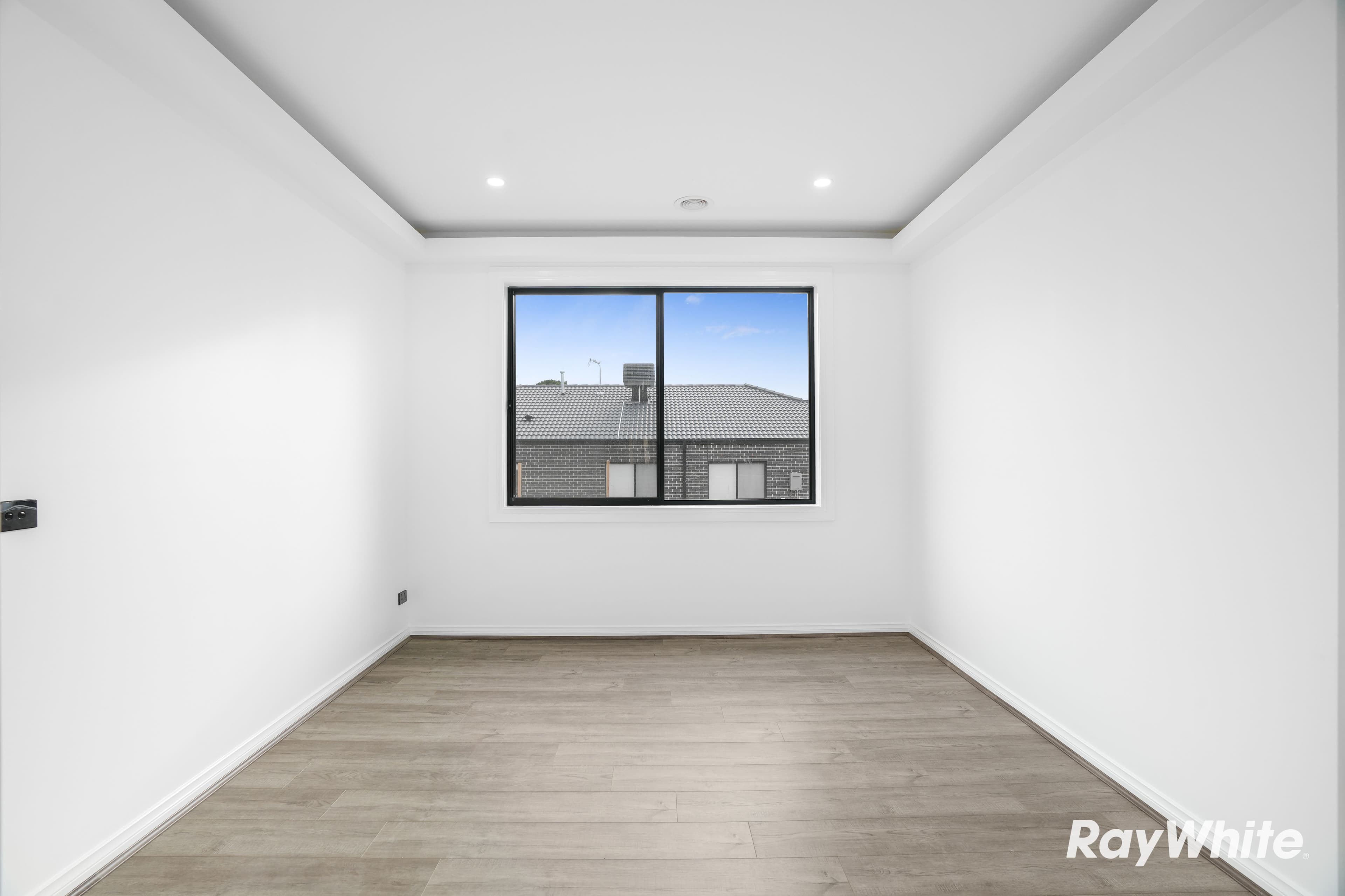 10 Cedar Street, Donnybrook VIC 3064, Donnybrook - Thumbnail 5