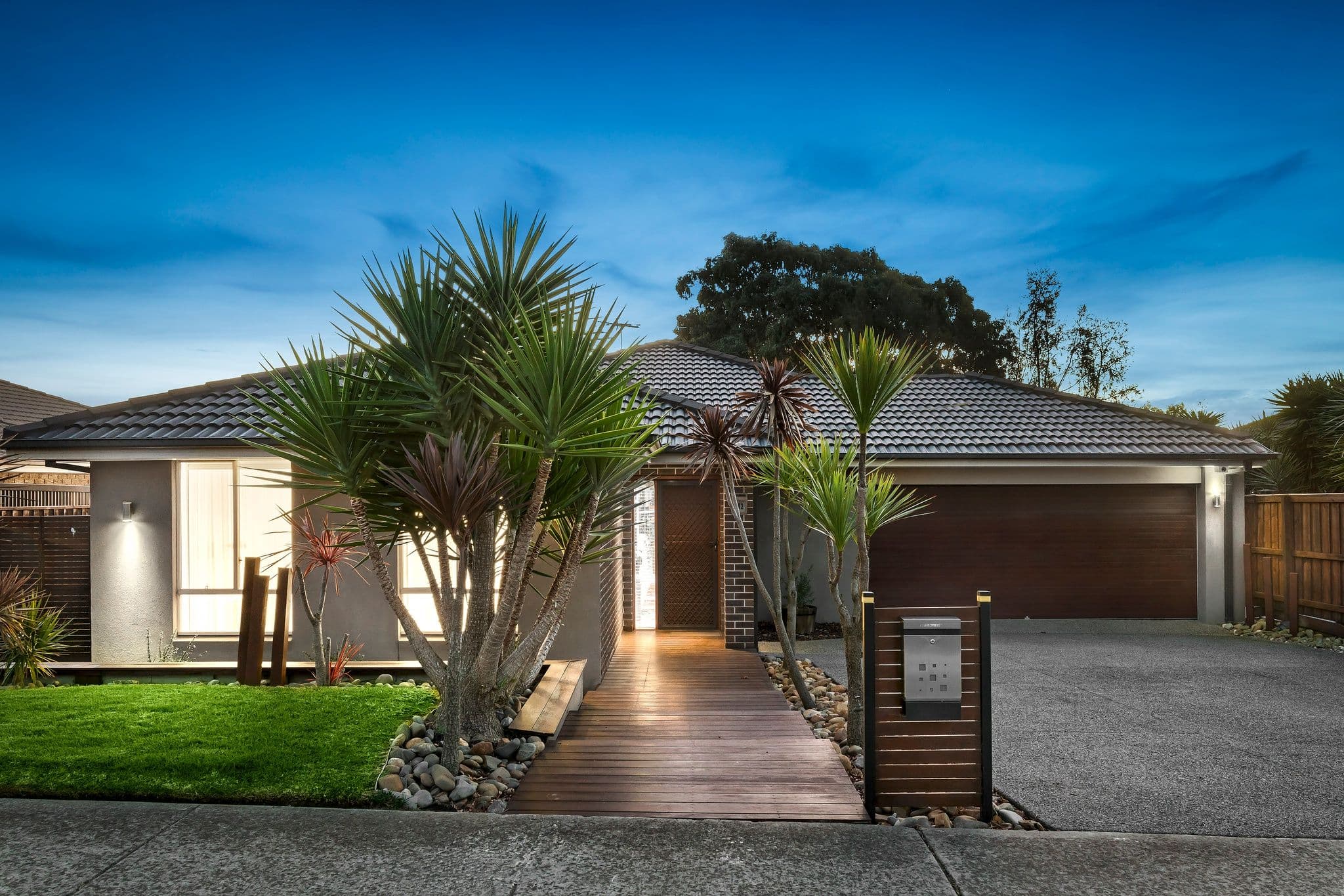 282 Flaxen Hills Road, Doreen VIC 3754, Doreen - Image 1