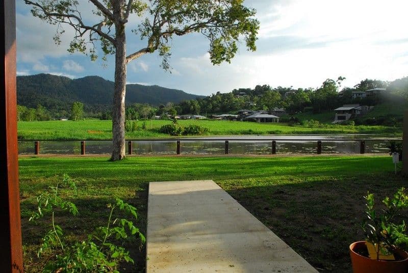 48 Abell Road, CANNONVALE QLD 4802, Cannonvale - Thumbnail 3