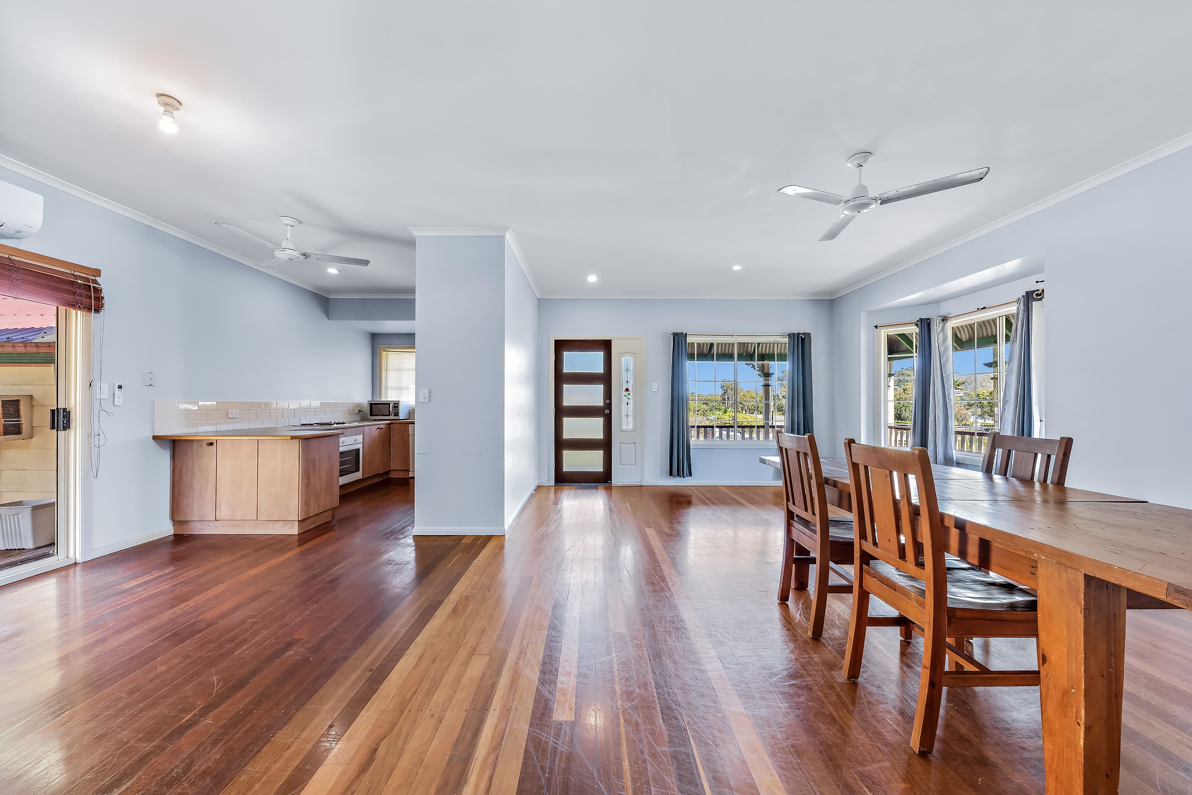 262 Shute Harbour Road, Cannonvale QLD 4802, Cannonvale - Thumbnail 3