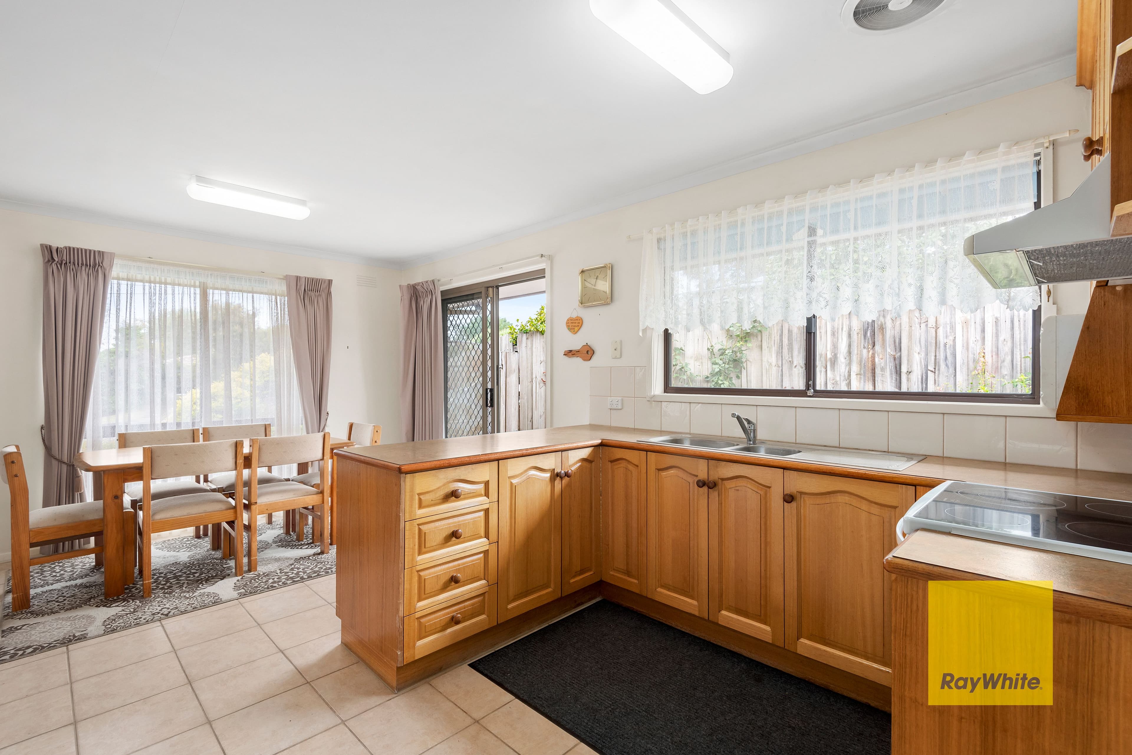 8 Cotswold Court, Grovedale VIC 3216, Grovedale - Thumbnail 6