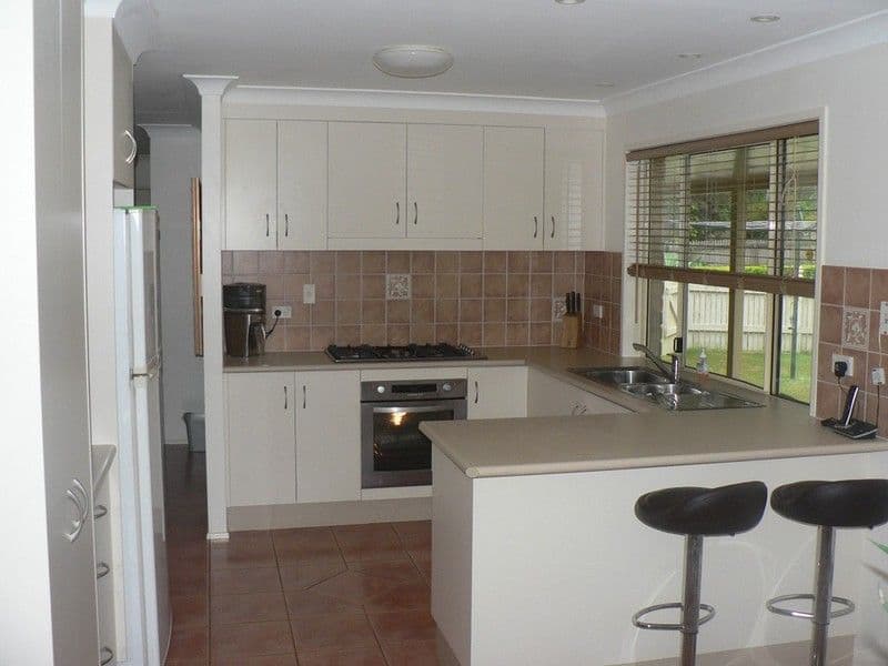 6 Riversleigh Drive, EMU PARK QLD 4710, Emu Park - Thumbnail 2