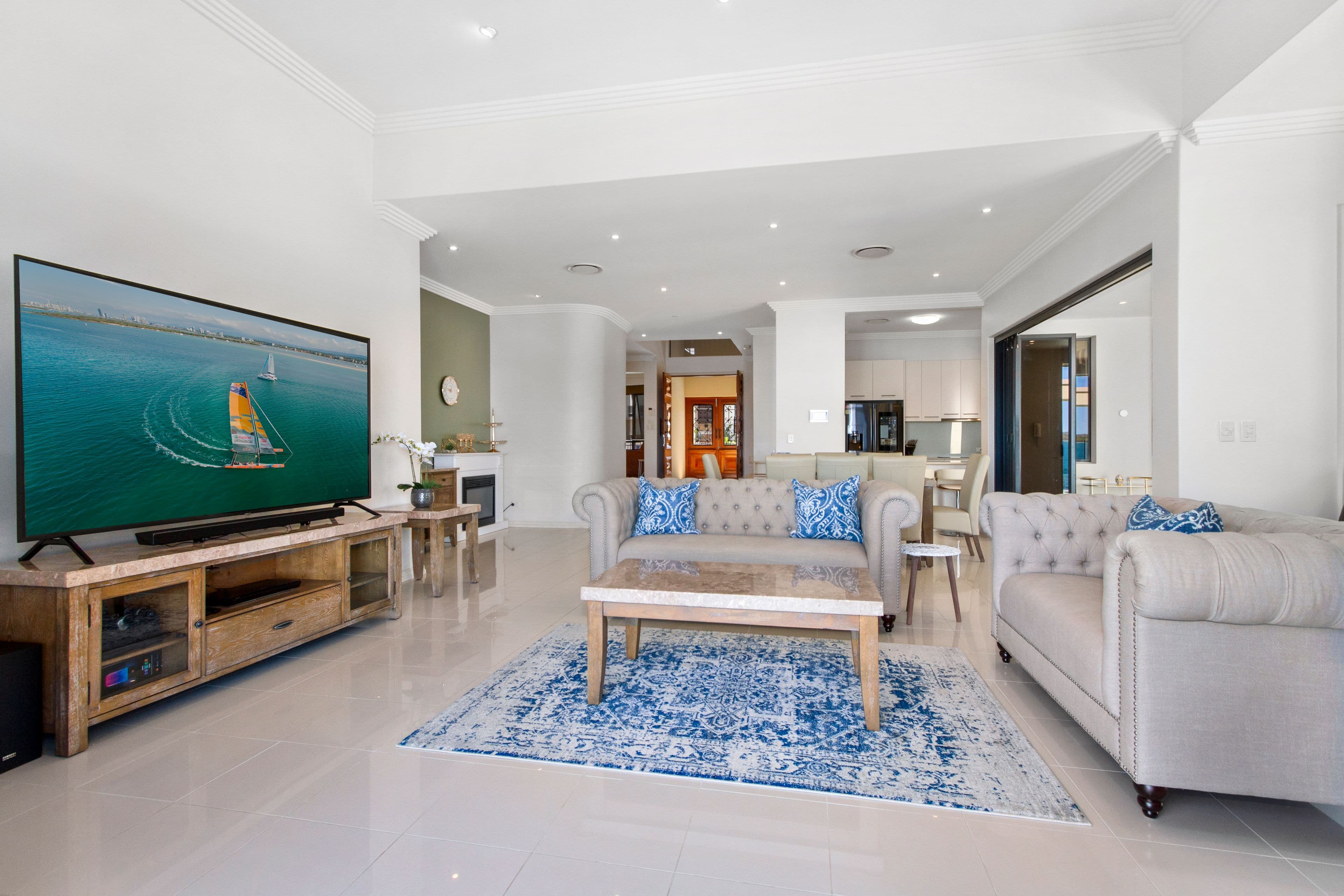 42 King Charles Drive, Sovereign Islands QLD 4216, Sovereign Islands - Thumbnail 5