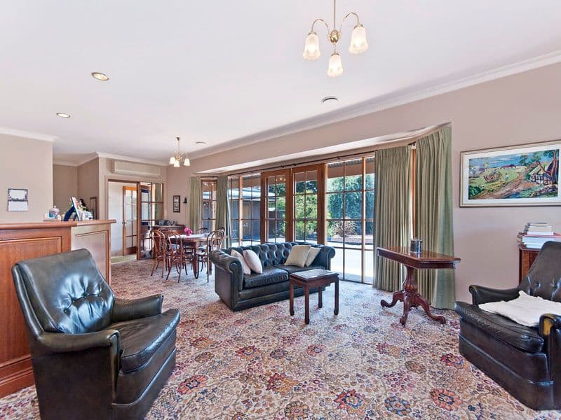 18 Wright Street, Koroit VIC 3282, Koroit - Thumbnail 5