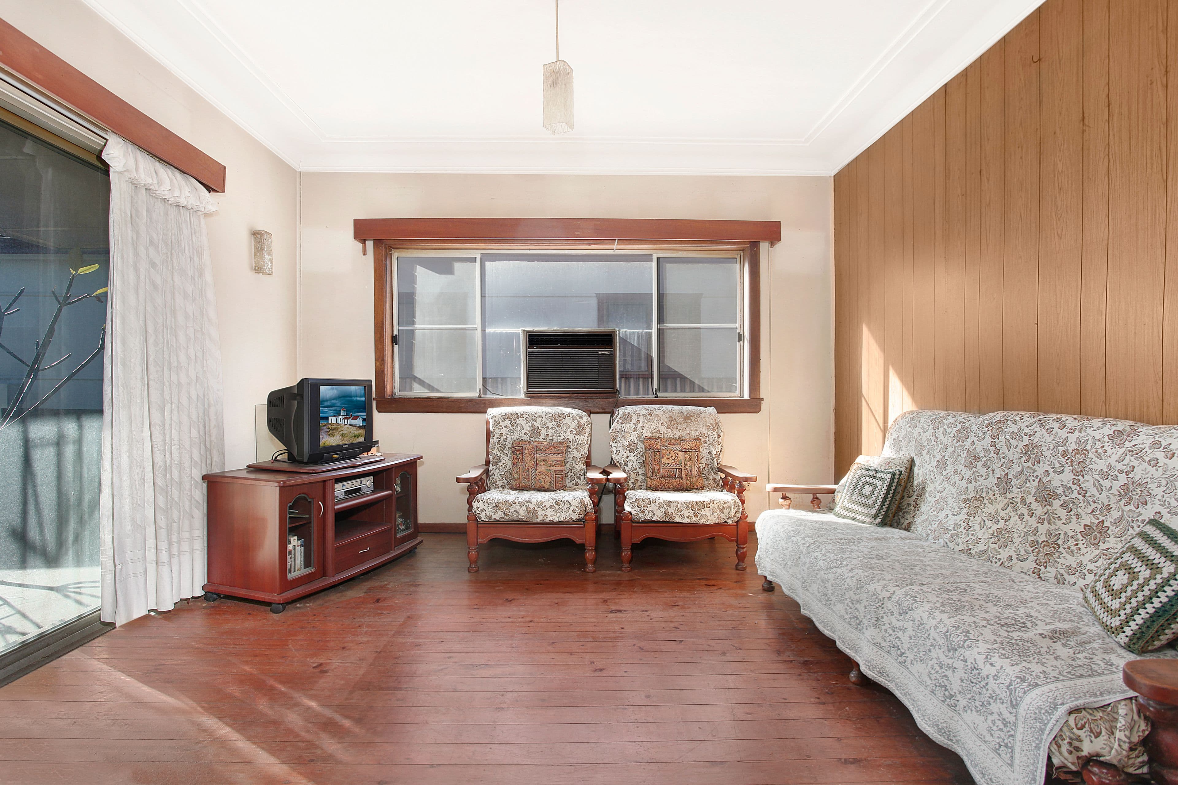 123 Victoria Street, Smithfield - Thumbnail 2