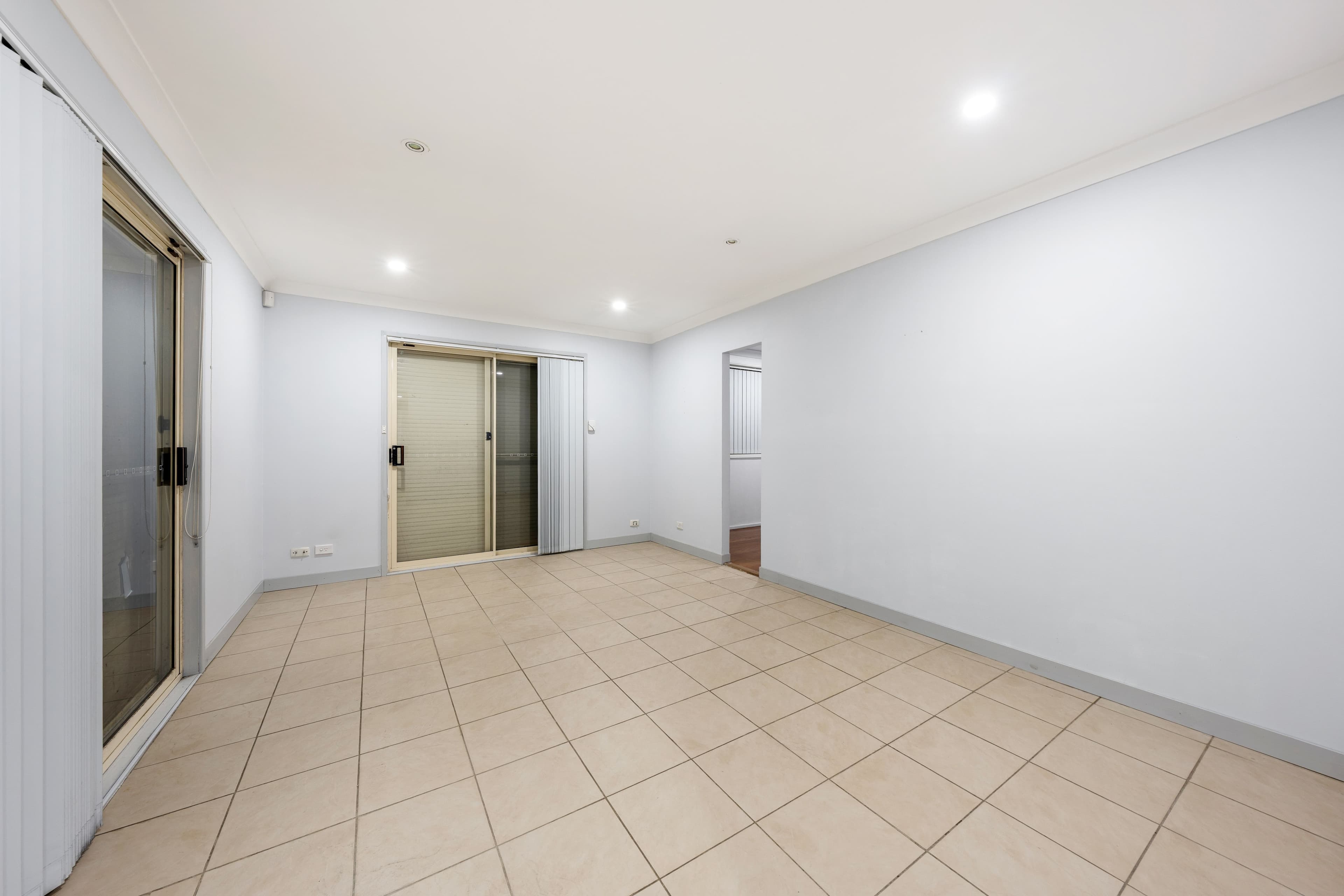 4 Swallow Place, Hinchinbrook NSW 2168, Hinchinbrook - Thumbnail 4