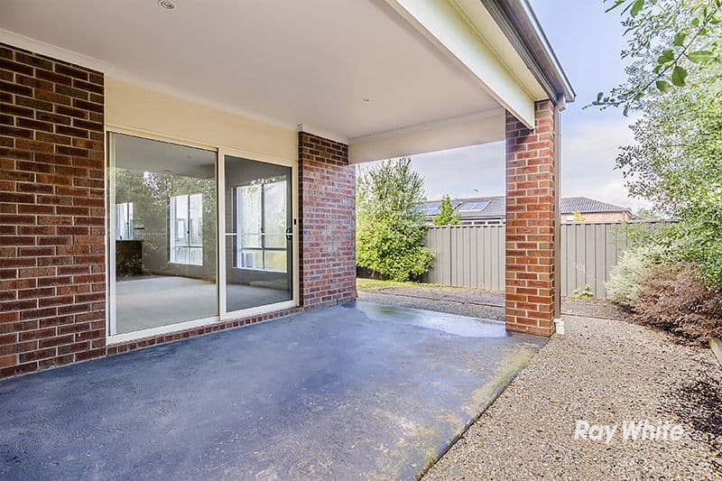 19 Cerbera Bend, Cranbourne North VIC 3977, Cranbourne North - Thumbnail 5