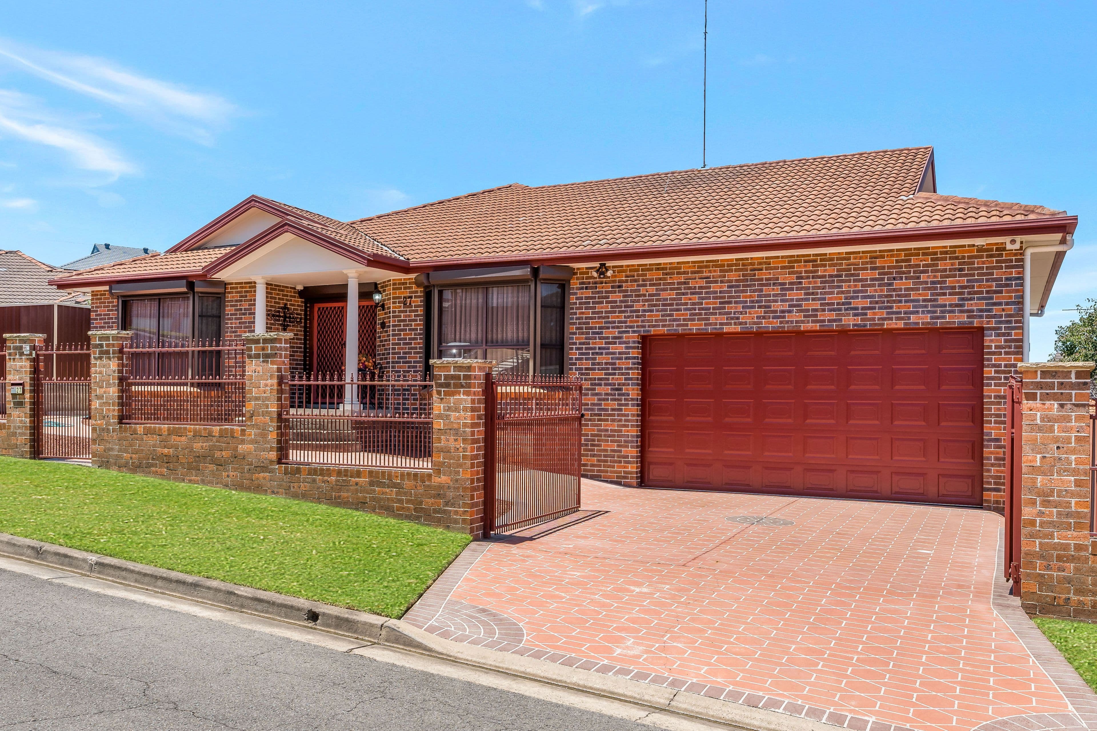 27 Groote Avenue, Hinchinbrook NSW 2168, Hinchinbrook - Thumbnail 3