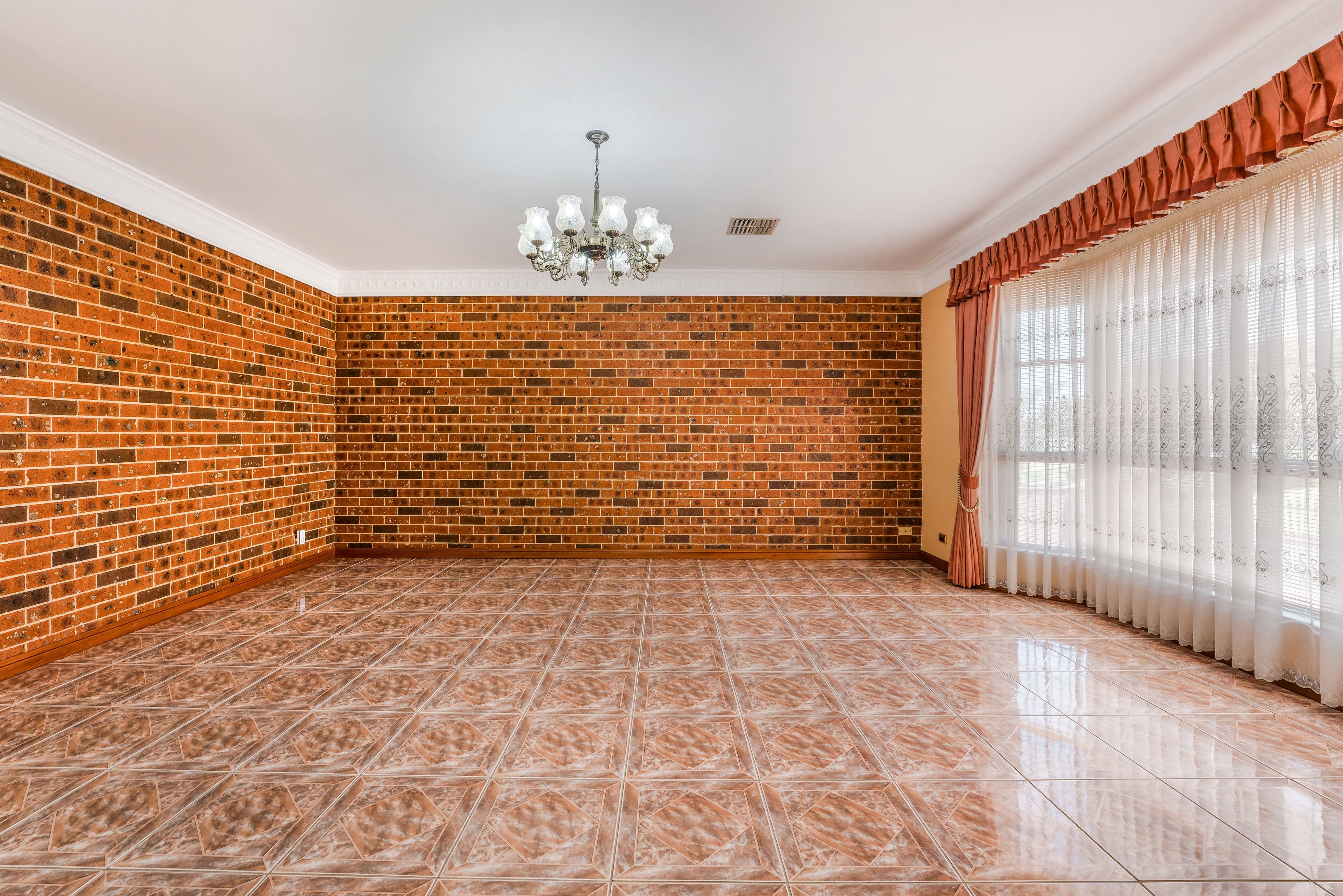 27 Groote Avenue, Hinchinbrook NSW 2168, Hinchinbrook - Thumbnail 6